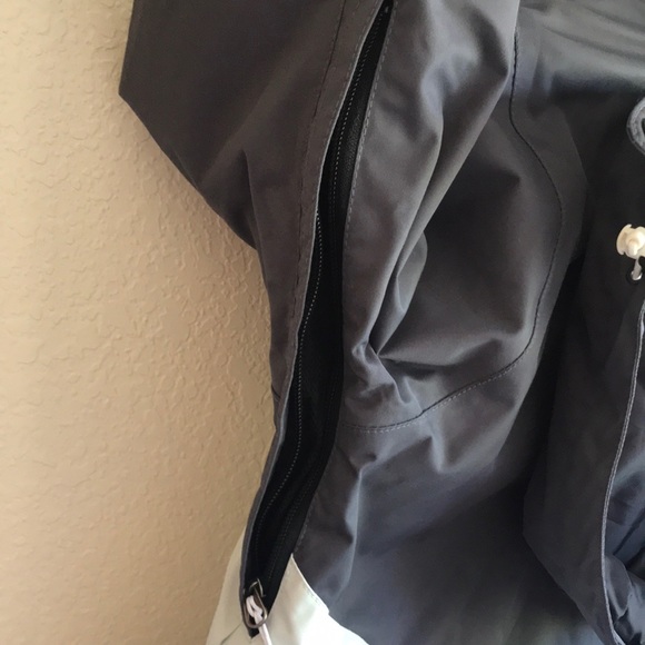 Girls winter jacket Orage ski snowboard parka size 14 waterproof - Picture 3 of 12